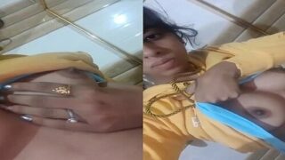 Bihar village girl ki boobs show sex cam par