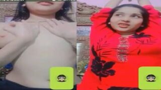 Amritsar girl boob show selfie viral desi mms