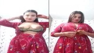 Bangla girl ki naked boobs show hot viral mms