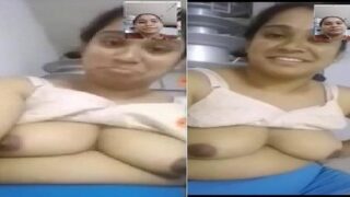 Kolkata nude girl ki topless video call sex desi mms