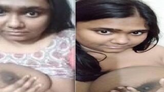 Hot girlfriend big boobs show desi mms leaked