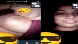 Hot gf ki chuchi dikhai video call sex chat par