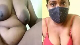 Busty Tamil aunty sex private cam show viral