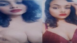 Delhi sex model ki big boobs show online lovers ko