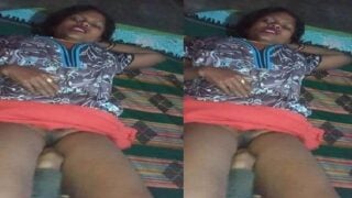 Sister ki hairy pussy fingering Indian incest scandal