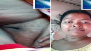 Chudasi bhabhi moti chut dikhayi video call sex