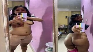 Kanpur girl nangi gaand aur boobs show selfie