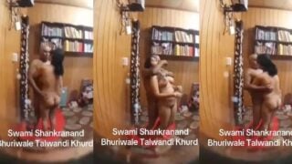 Tharki swamiji aur big boobs bhabhi dono nange ek kamre me